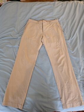 Vineyard Vines Men's Light Beige Chino Pants Super Lightweight
